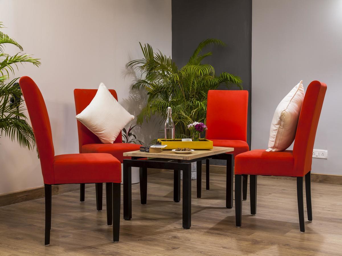 Oyo Townhouse 002 Green Park Делхи Екстериор снимка